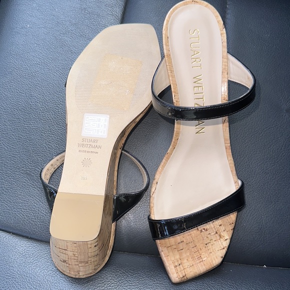 Brand New Stuart Weitzman Size 8, Wedge 2 1/2 inch wedge - Picture 3 of 3